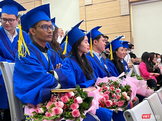 Thêm 21 thạc sĩ y tế công cộng quốc tế của Trường Đại học Y Hà Nội “ra lò” ảnh 10