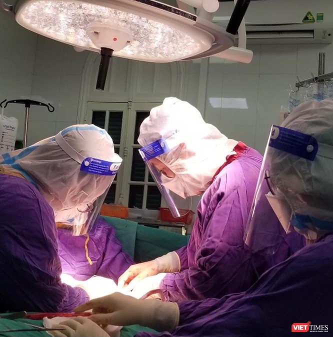 Bộ Y tế kiến nghị với Chính phủ giải quyết hàng loạt vấn đề "nóng" của ngành ảnh 2