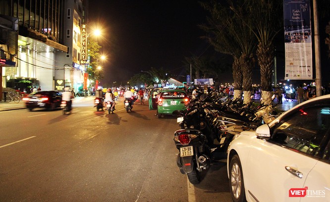 Từ 1/1/2018, Đà Nẵng sẽ thu phí đậu đỗ xe tại tuyến đường Bạch Đằng và Trần Phú thuộc địa bàn quận Hải Châu với 3 mức thu.