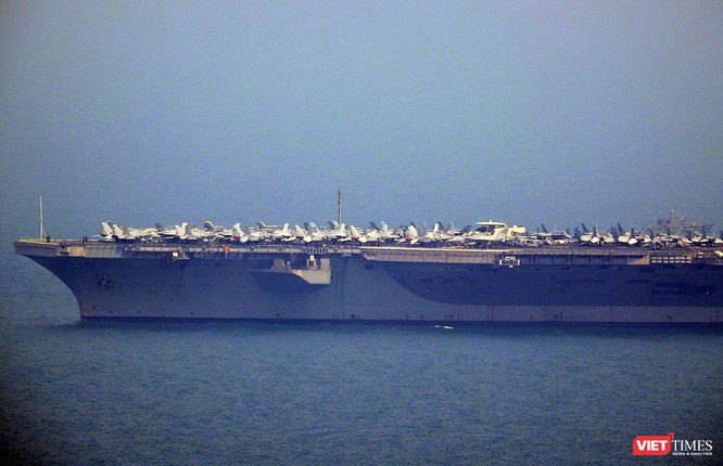 Toàn cảnh chuyến thăm lịch sử của đội tàu sân bay USS Carl Vinson ở Đà Nẵng ảnh 7