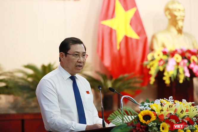 Những khoảnh khắc phiên bầu nhân sự chủ chốt của thành phố Đà Nẵng ảnh 19