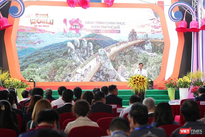 Kỷ niệm 10 năm vận hành tuyến cáp treo đầu tiên lên đỉnh Bà Nà ảnh 1