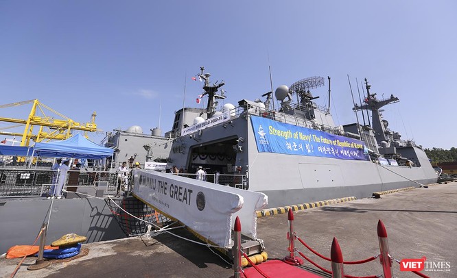 Đội tàu khu trục Hải quân Hàn Quốc chính thức thăm Đà Nẵng ảnh 14