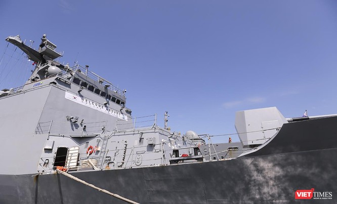 Đội tàu khu trục Hải quân Hàn Quốc chính thức thăm Đà Nẵng ảnh 6
