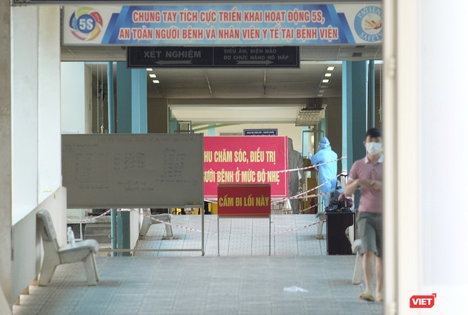 Đà Nẵng bắt đầu xây dựng bệnh viện dã chiến tại cung thể thao Tiên Sơn ảnh 3