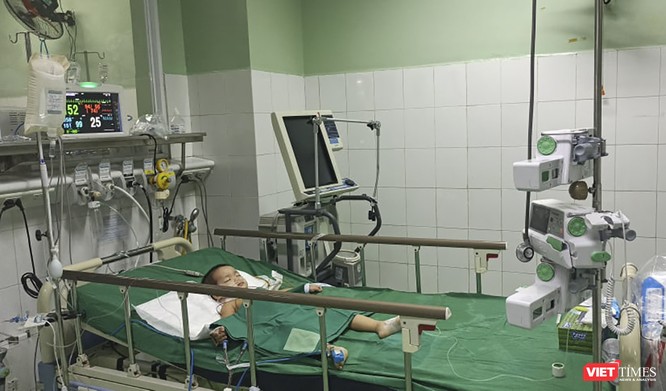 Ứng dụng Telehealth, Bệnh viện Phụ sản – Nhi Đà Nẵng mổ thành công cho bệnh nhi bị tim bẩm sinh ảnh 2