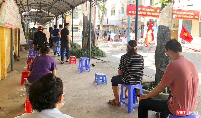Ảnh: Cử tri toàn TP Đà Nẵng đi bầu cử đại biểu Quốc hội và HĐND TP ảnh 8