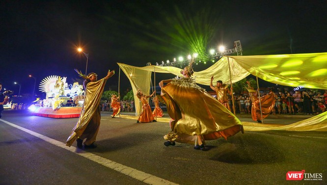 Ảnh: Đà Nẵng sôi động với lễ hội Carnival đường phố 2022 ảnh 22
