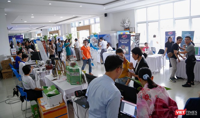 Hơn 3.000 lượt người tham dự khai mạc Ngày hội Khởi nghiệp đổi mới sáng tạo TP Đà Nẵng năm 2022 ảnh 1