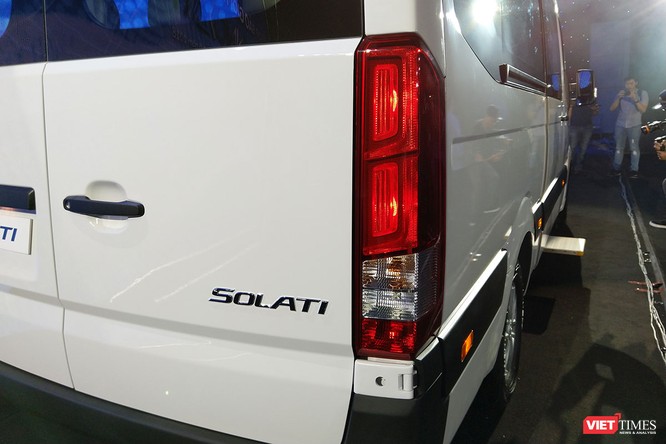 Về tay HTCV, Hyundai Solati rẻ hơn 80 triệu đồng so với trước đây ảnh 10