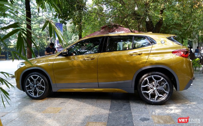 Cận cảnh BMW X2 chuẩn bị ra mắt tại thị trường Việt Nam ảnh 2