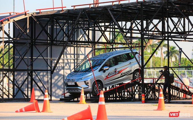 Mãn nhãn với màn biểu diễn xe Mitsubishi của “nữ hoàng drift” Leona Chin ảnh 4
