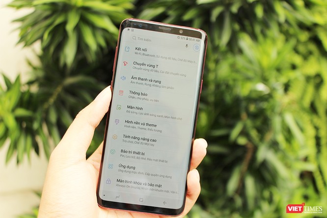Chùm ảnh Samsung Galaxy S9 Plus Đỏ tía đẹp, độc, lạ duy nhất tại Việt Nam ảnh 10