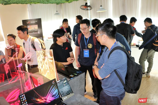 Asus Việt Nam trình làng 5 laptop “khủng” trong đó có 1 laptop có giá thành lên tới 120 triệu đồng ảnh 12