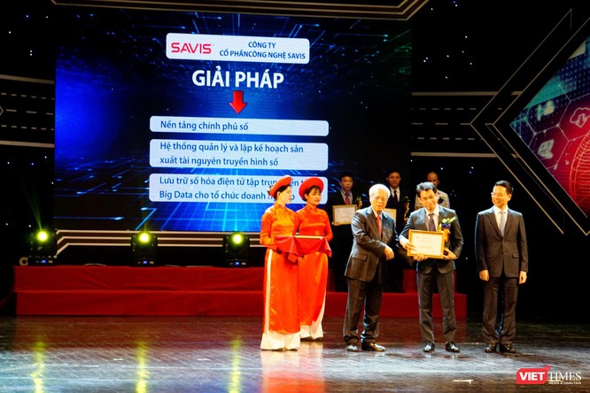 Giải thưởng Chuyển đổi số Việt Nam cổ vũ ứng dụng công nghệ để chuyển đổi số mạnh mẽ ảnh 30