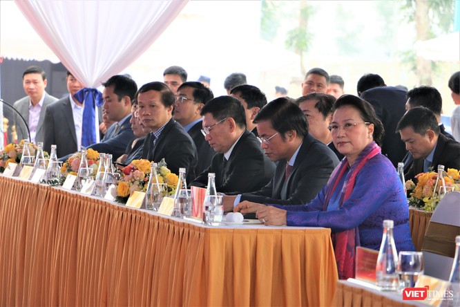 Chủ tịch Quốc hội Nguyễn Thị Kim Ngân dự lễ khánh thành Nhà máy sản xuất thiết bị điện tử thông minh VinSmart ảnh 1