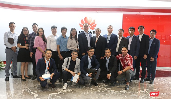 VDCA Tech Tour: Tham quan trụ sở và tìm hiểu dịch vụ Cloud của Huawei tại Việt Nam ảnh 15