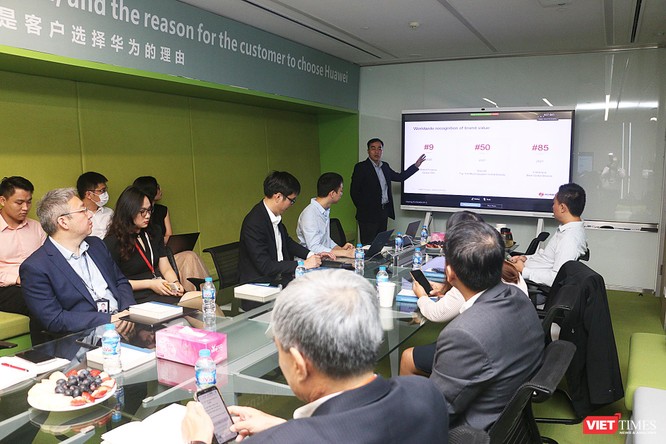 VDCA Tech Tour: Tham quan trụ sở và tìm hiểu dịch vụ Cloud của Huawei tại Việt Nam ảnh 4