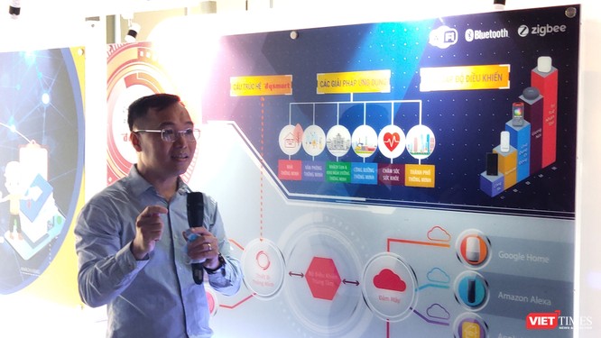 Ông Hồ Quỳnh Hưng, Chủ tịch HĐQT, TGĐ công ty Điện Quang nói về ứng dụng 4.0 trong sản xuất (Ảnh: Hòa Bình)