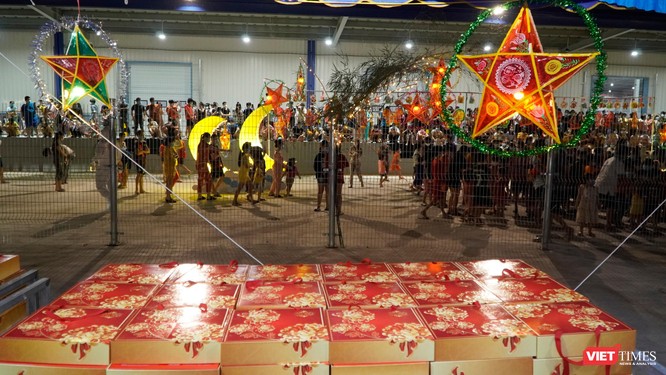 Tết Trung thu đặc biệt của hơn 1.200 bé F0 tại Bình Dương ảnh 3