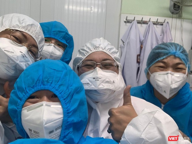 Giám đốc Bệnh viện phụ sản Hùng Vương lưu ý điều gì với các mẹ bầu F0 ảnh 1