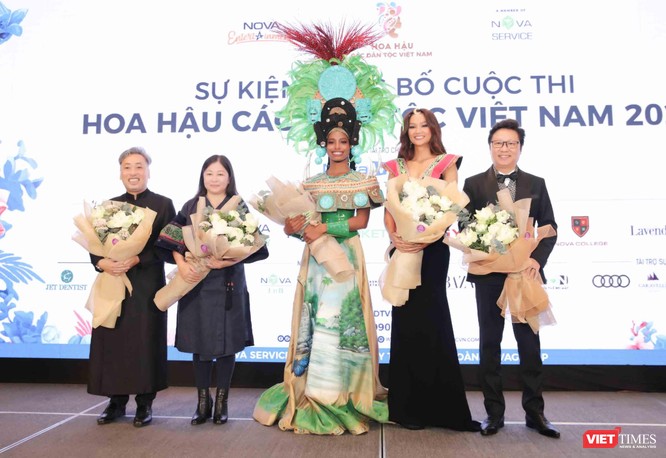 Miss Earth 2021 bất ngờ xuất hiện, làm giám khảo cuộc thi Hoa hậu các Dân tộc Việt Nam 2022 ảnh 2