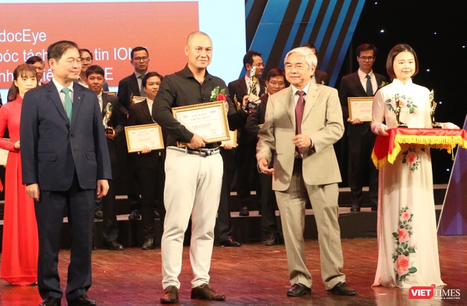Giải thưởng Chuyển đổi số Việt Nam: Ngời lên niềm tin Việt Nam trở thành quốc gia số tiên tiến ảnh 4