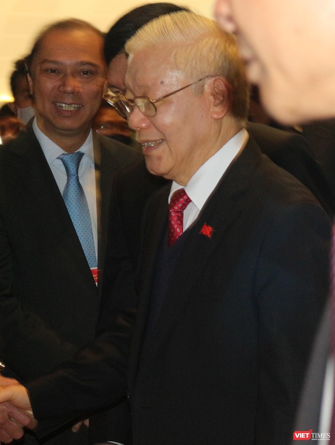 Chùm ảnh: Tổng Bí thư Nguyễn Phú Trọng chủ trì buổi họp báo đầu tiên của Đại hội Đảng khoá XIII ảnh 2