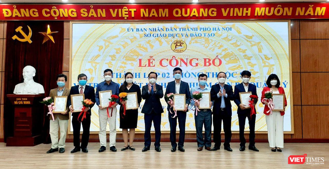 Sở Giáo dục và Đào tạo Hà Nội công bố bổ nhiệm, điều động hàng loạt cán bộ ảnh 1