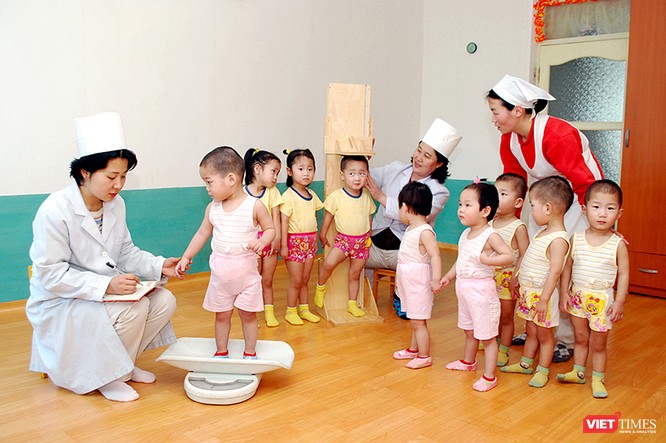 Triều Tiên: Trường mẫu giáo đầu tiên áp dụng phần mềm hỗ trợ giáo dục ảnh 14