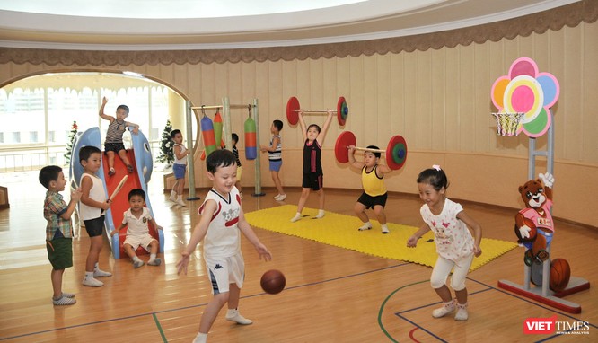 Triều Tiên: Trường mẫu giáo đầu tiên áp dụng phần mềm hỗ trợ giáo dục ảnh 17