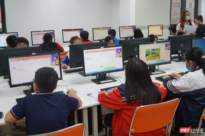 Hà Nội: Hơn 1.500 học sinh tham gia kì thi Hội của sân chơi trực tuyến Trạng Nguyên tiếng Việt ảnh 3