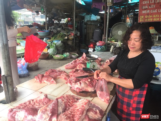 Hà Nội: “Vượt” dịch tả lợn châu Phi, người dân ăn thịt lợn bình thường ảnh 2