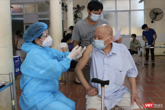 Hạn chót ngày 15/9, Hà Nội tiêm vaccine phòng COVID-19 cho người dân như thế nào? ảnh 11