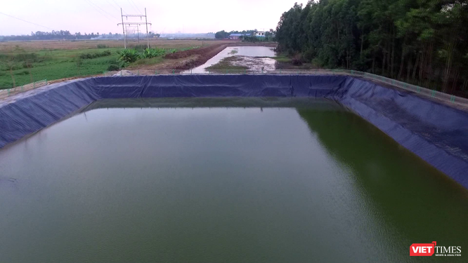 Ao lắng nước thải của một dự án trong KCN Nam Cầu Kiền