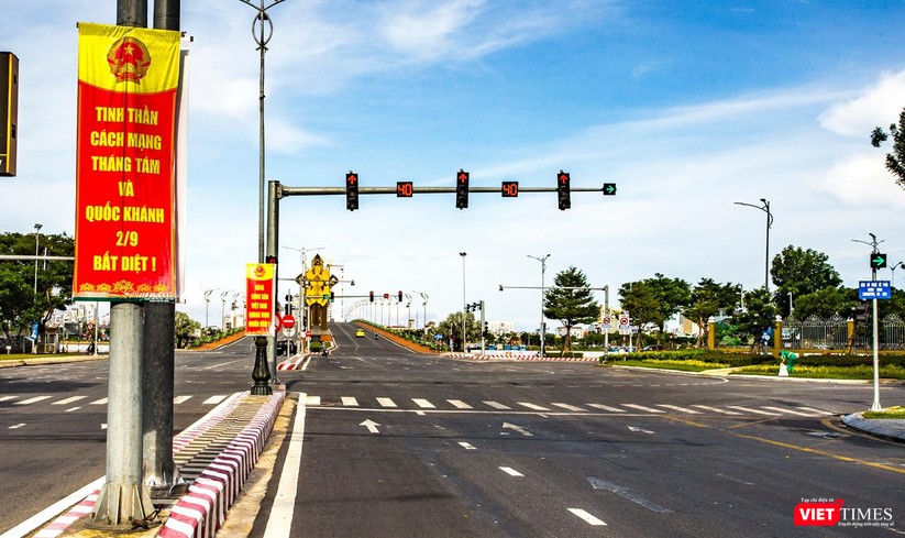 Ảnh: Khi các chiến sĩ công an ở Đà Nẵng vào vai “người vận chuyển” ảnh 12