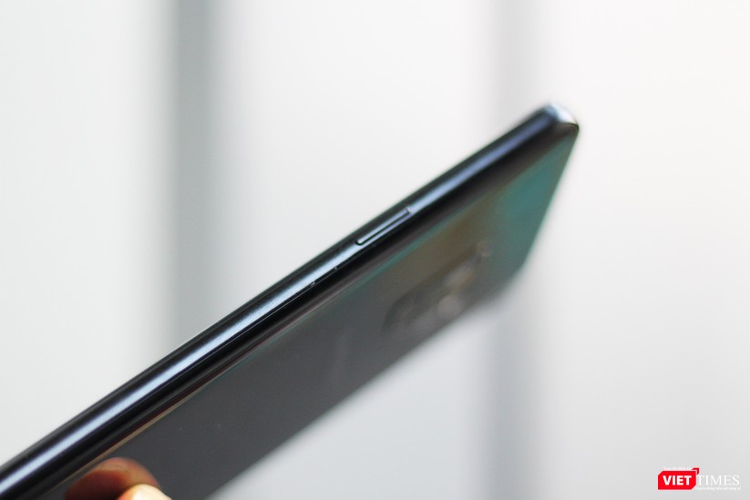 Trên tay chiếc Galaxy S9 xuất hiện tại Việt Nam ảnh 11