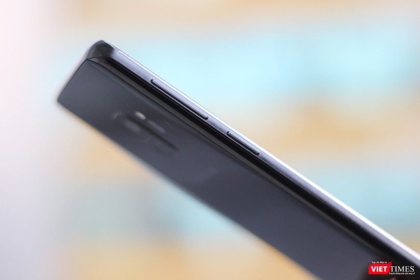 Trên tay chiếc Galaxy S9 xuất hiện tại Việt Nam ảnh 10