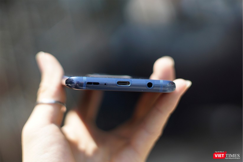 Mở hộp Galaxy S9+ phiên bản 256 GB duy nhất tại Việt Nam ảnh 8