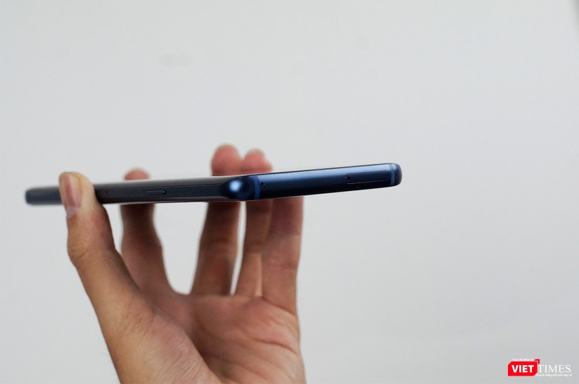 Mở hộp Galaxy S9+ phiên bản 256 GB duy nhất tại Việt Nam ảnh 9