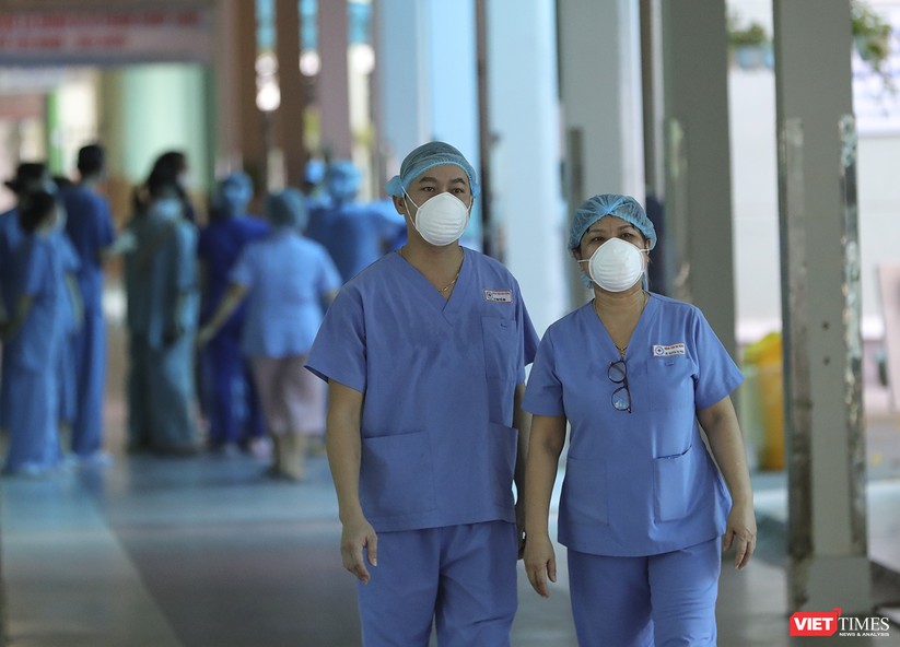 Ảnh: Chính thức dỡ bỏ lệnh phong tỏa đối với Bệnh viện Đà Nẵng ảnh 15