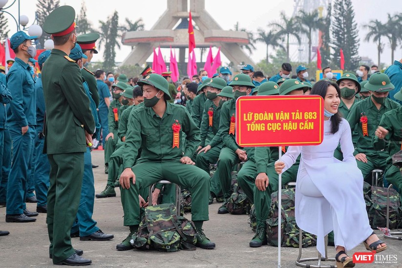 Ảnh: Hơn 1.200 tân binh ở Đà Nẵng lên đường nhập ngũ ảnh 4