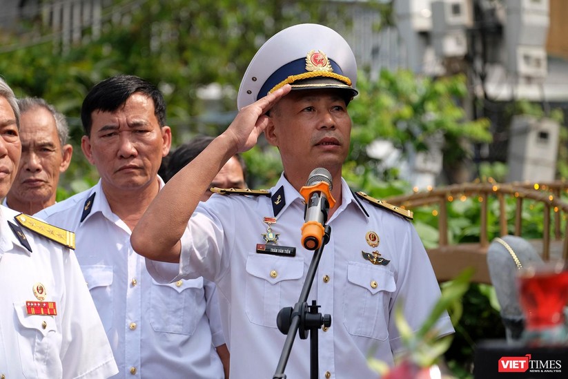 Ảnh: Xúc động lễ tưởng niệm 64 liệt sĩ Gạc Ma ở Đà Nẵng ảnh 10