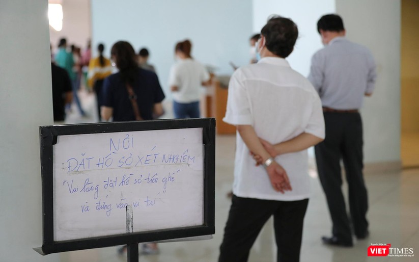 Ảnh: Đà Nẵng ngày đầu tiêm vaccine COVID-19 Spikevax trong cộng đồng ảnh 4