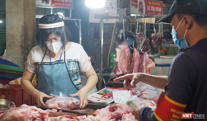 Đà Nẵng chính thức cho chợ truyền thống mở cửa trở lại phục vụ người dân ảnh 4