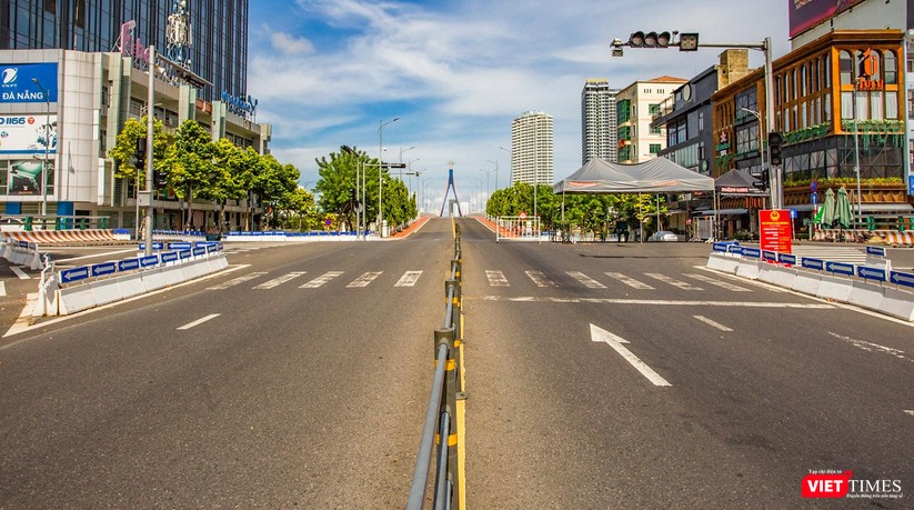Ảnh: Khi các chiến sĩ công an ở Đà Nẵng vào vai “người vận chuyển” ảnh 22