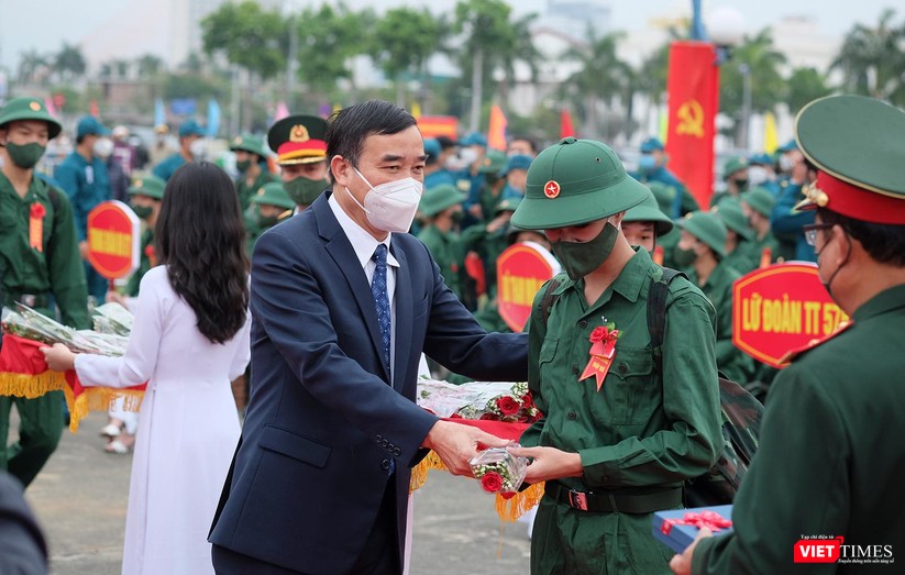Xúc động lễ giao quân năm 2022 ở Đà Nẵng ảnh 1