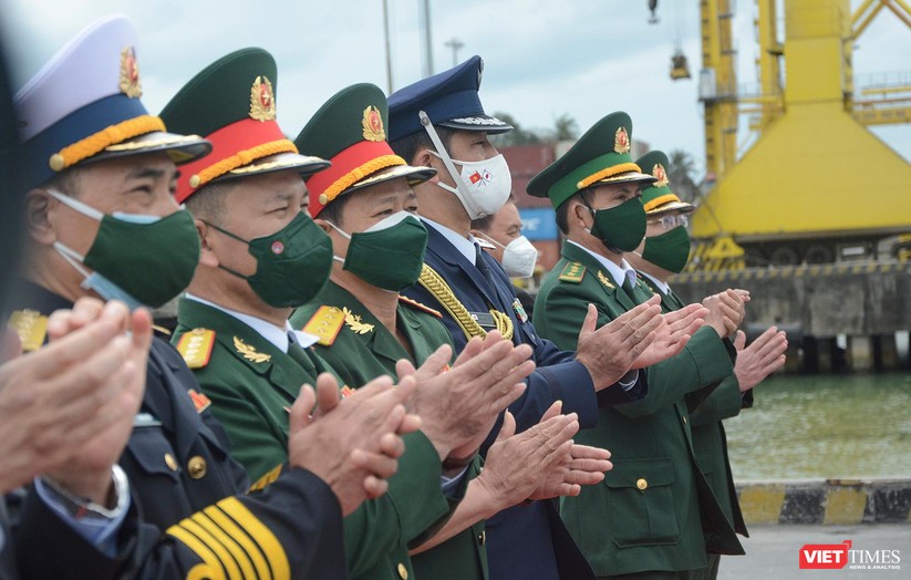 Biên đội tàu tự vệ biển Nhật Bản đến thăm Đà Nẵng ảnh 13