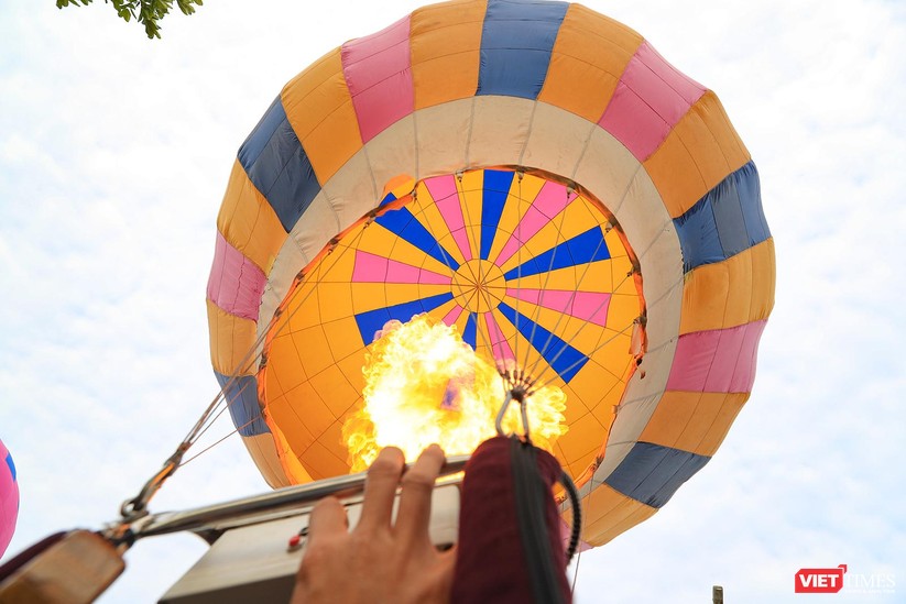 Đà Nẵng “chiêu đãi” du khách bằng lễ hội khinh khí cầu đặc sắc ảnh 10