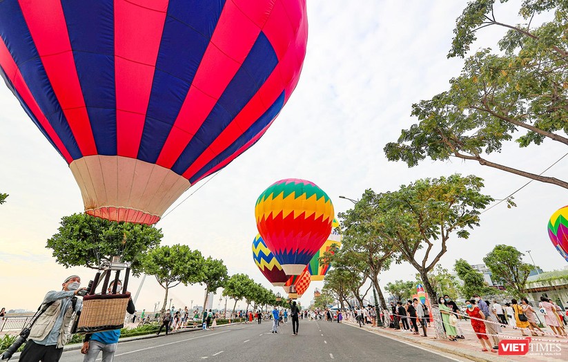 Đà Nẵng “chiêu đãi” du khách bằng lễ hội khinh khí cầu đặc sắc ảnh 11